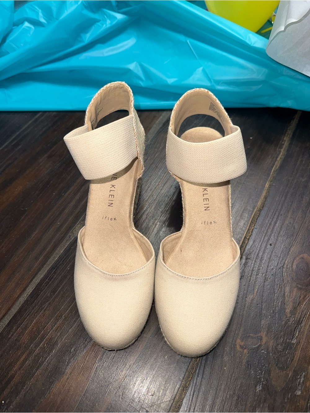 New Anne Klein flex wedges 6.5